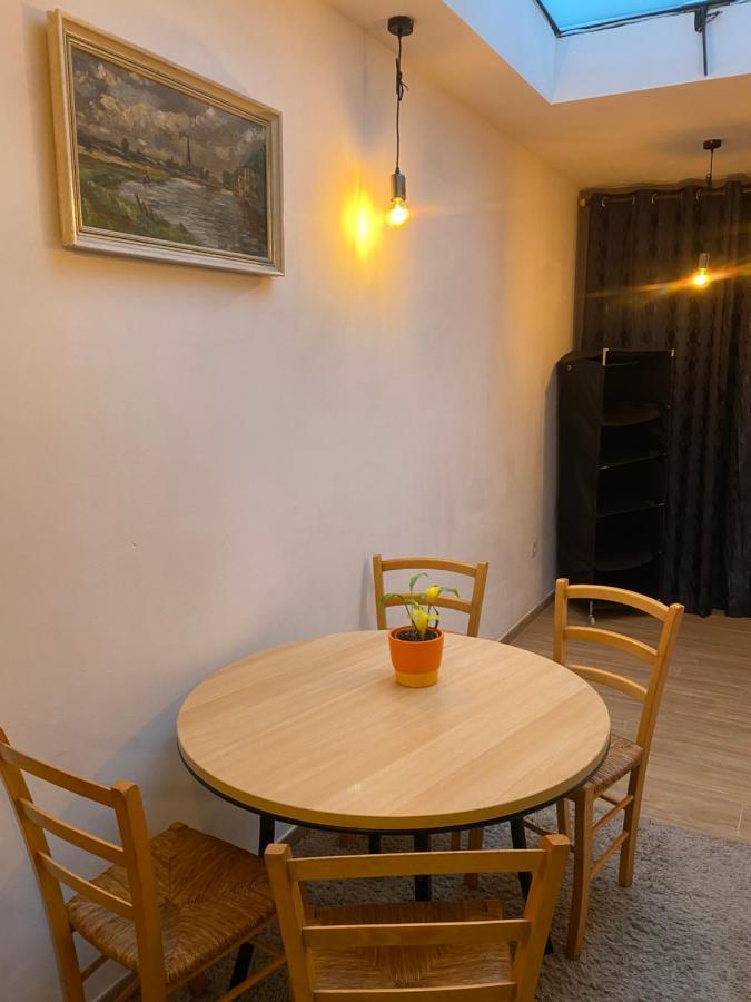 Superbe Appartement Charleroi Zewnętrze zdjęcie
